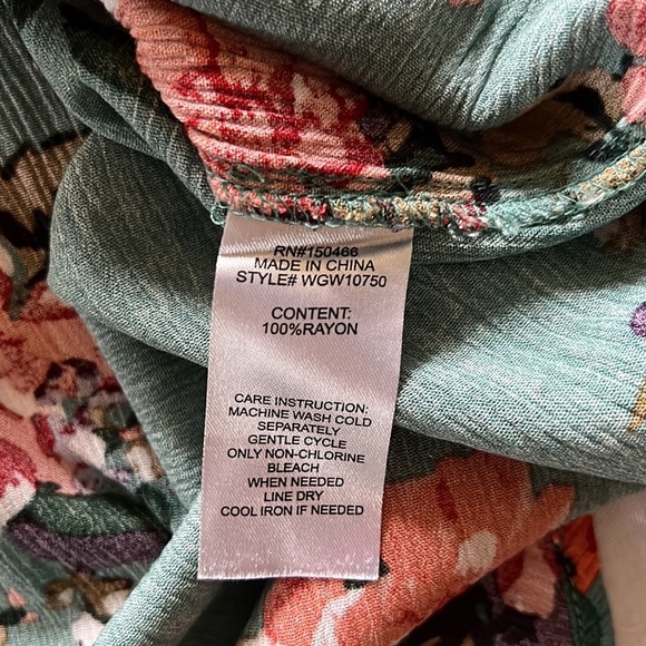 Market & Spruce Women's Spring Floral Teal Top Size XL - Picture 8 of 8